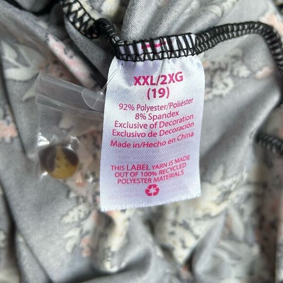 NWOT … Black Lace “Size: XXL - (19)” Floral Romper - Picture 3 of 3